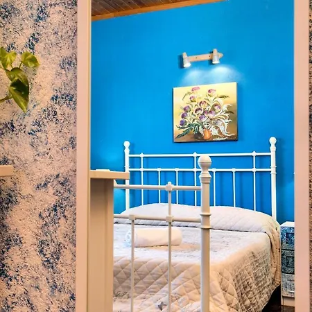 וילה Sleeps 8 *